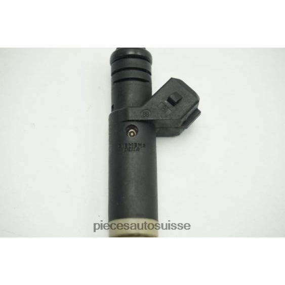 J2NV24219 pieces automobile suisse 8200128961 injecteur de carburant RENAULT